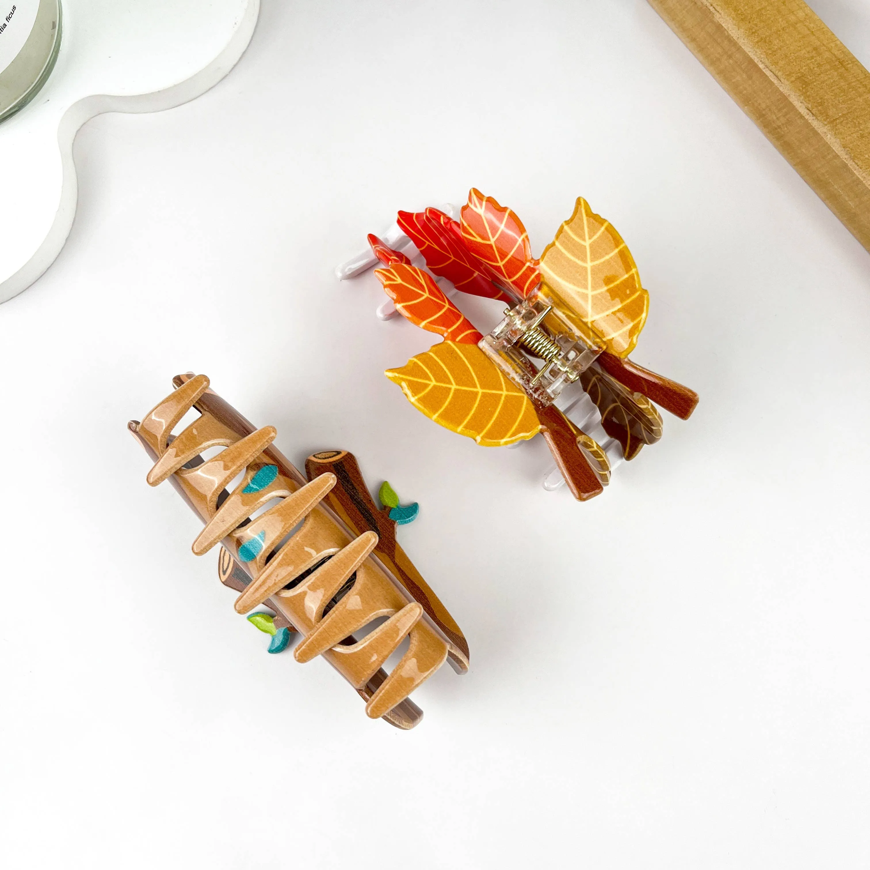 Acrylic Animal Squirrel Fall/Winter Hair Clips: Squirrel