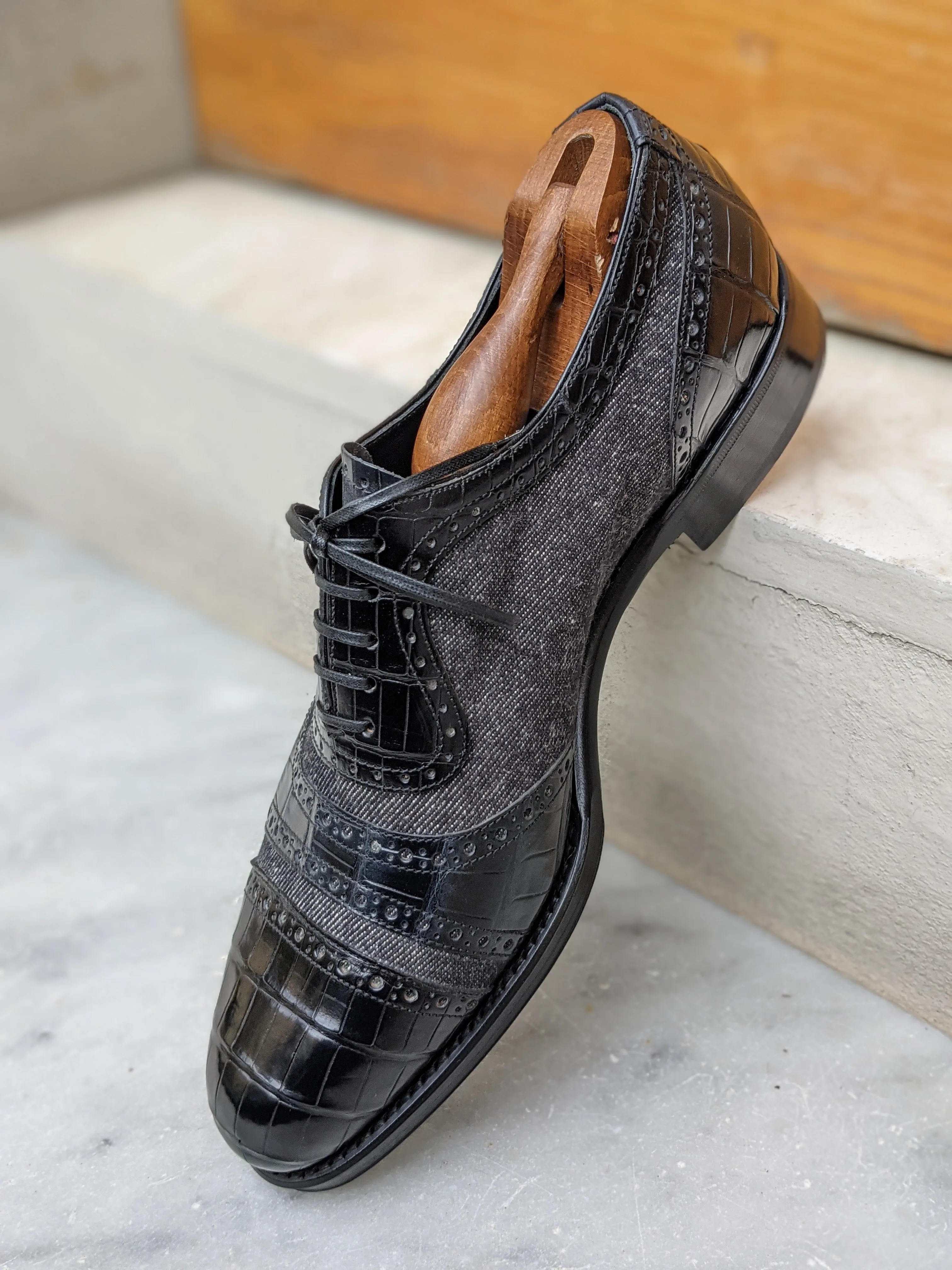 Ascot Pitti - Black Crocodile & Canvas