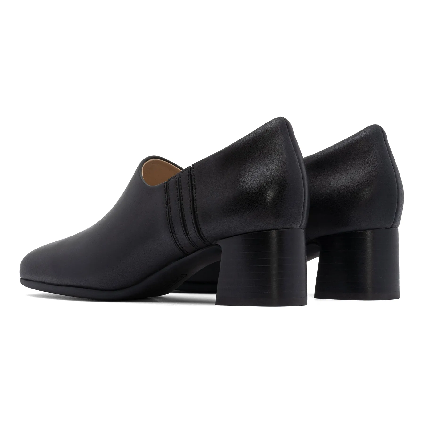 Avenue Slip On