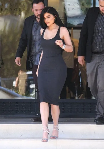 Black Kylie Jenner Round Neck Sheath Tight Dress Casual Prom Celebrity Formal Dress For Sale