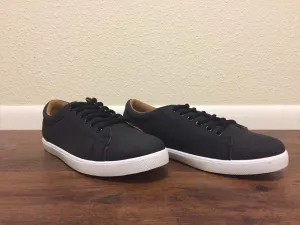 Black Mata Sneakers