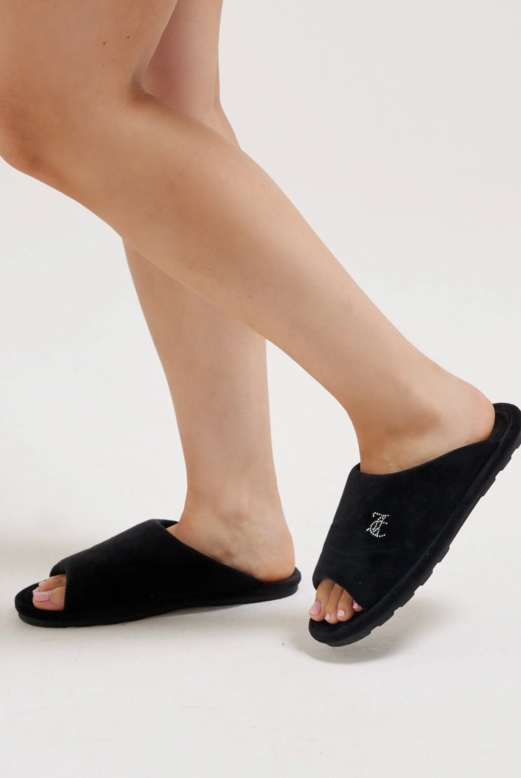 BLACK VELOUR PADDED SLIPPER