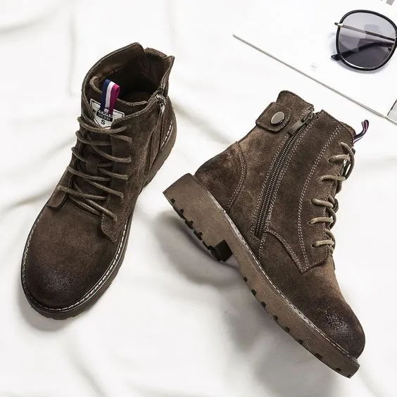 Black/Coffee Frosted Leather Martin Boots