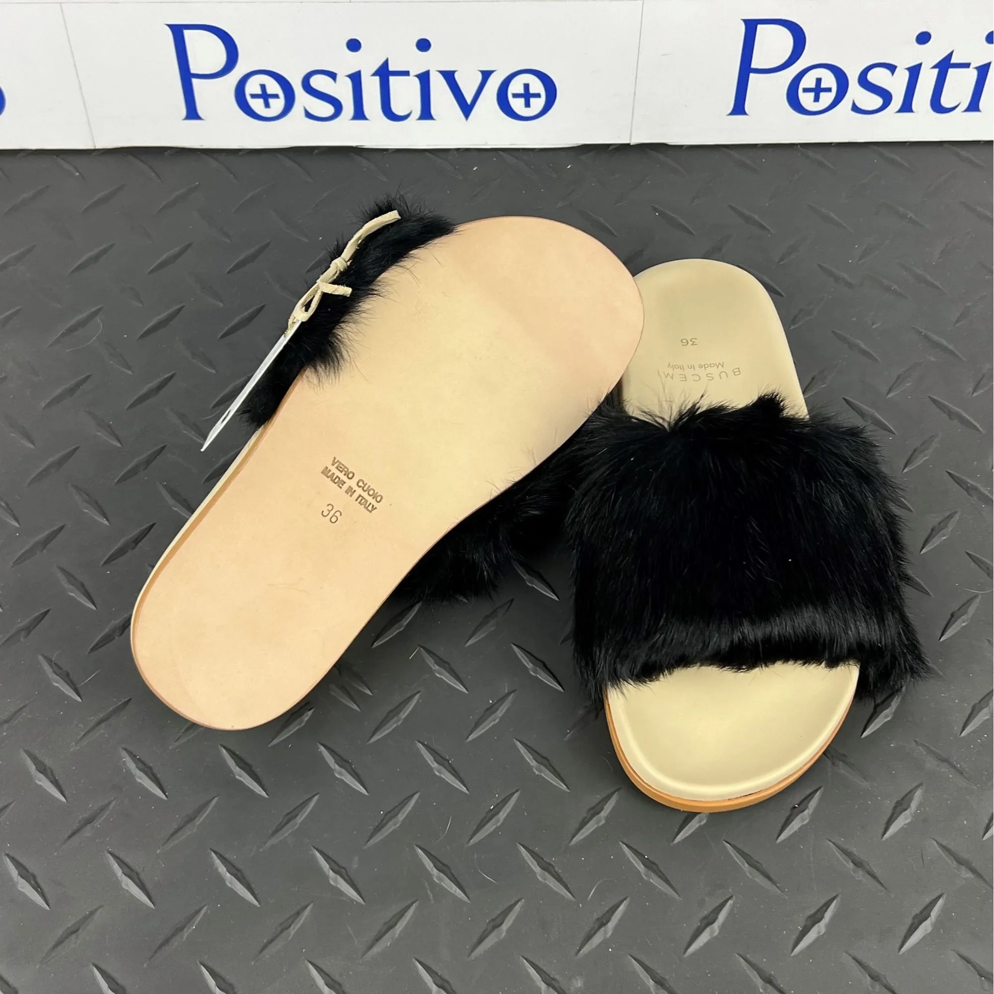 Buscemi Women's Slide Fur Clot Black Leather Slippers