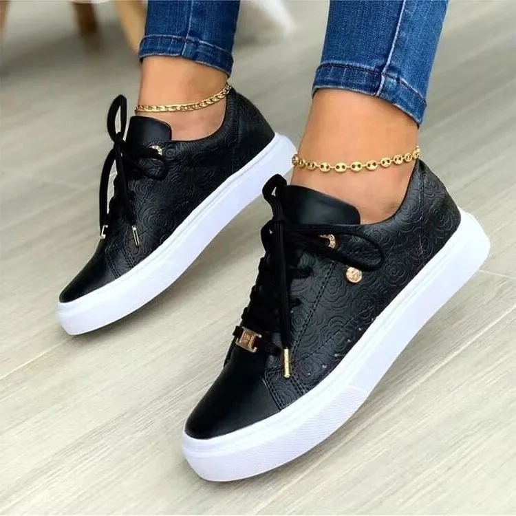 Casual and supportive orthopedic Shoes