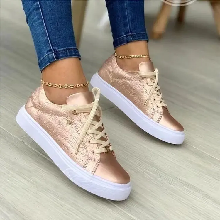 Casual and supportive orthopedic Shoes