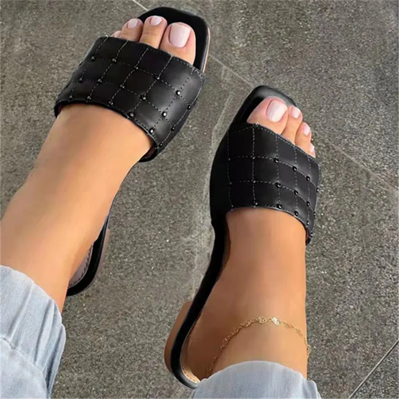 Casual Flat Heel Solid Color Open Toe Slippers