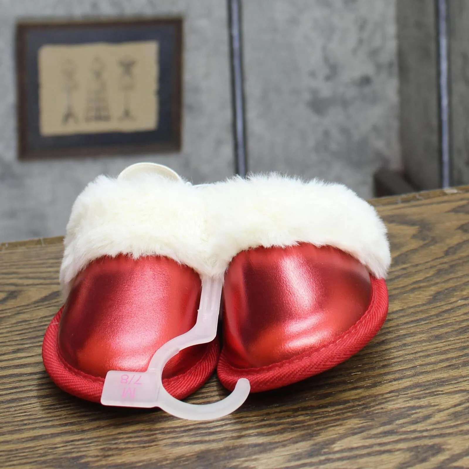 Cat & Jack Toddler Girls Boys Lila Metallic Scuff Slippers Red M (7T-8T)