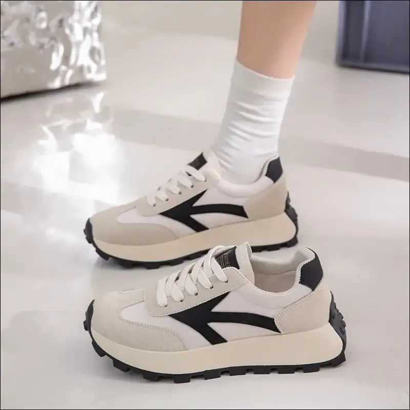 Chic Lace Up Contrast Platform Athletic Shoes