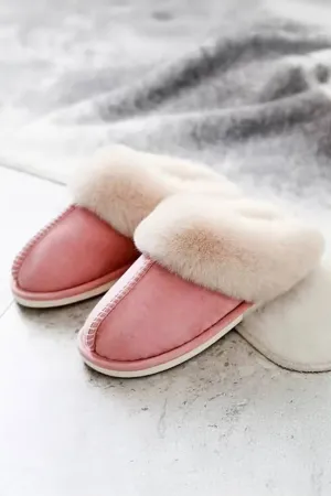 Classic Fur Fuzzy Winter Sleepers: Pink