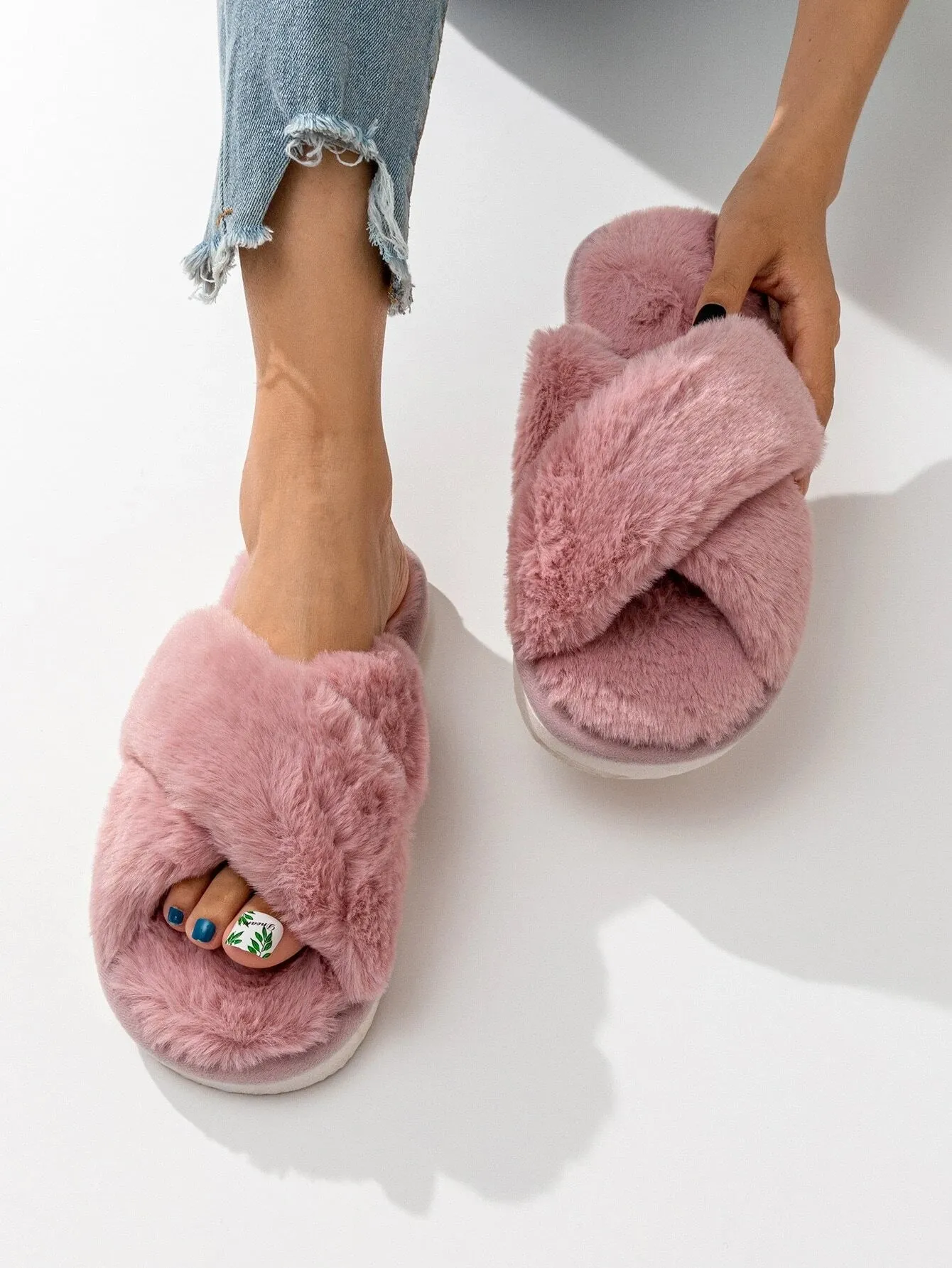 Criss Cross Slippers