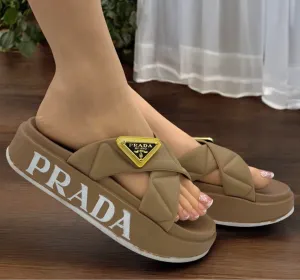 Cross Alphanta slipper