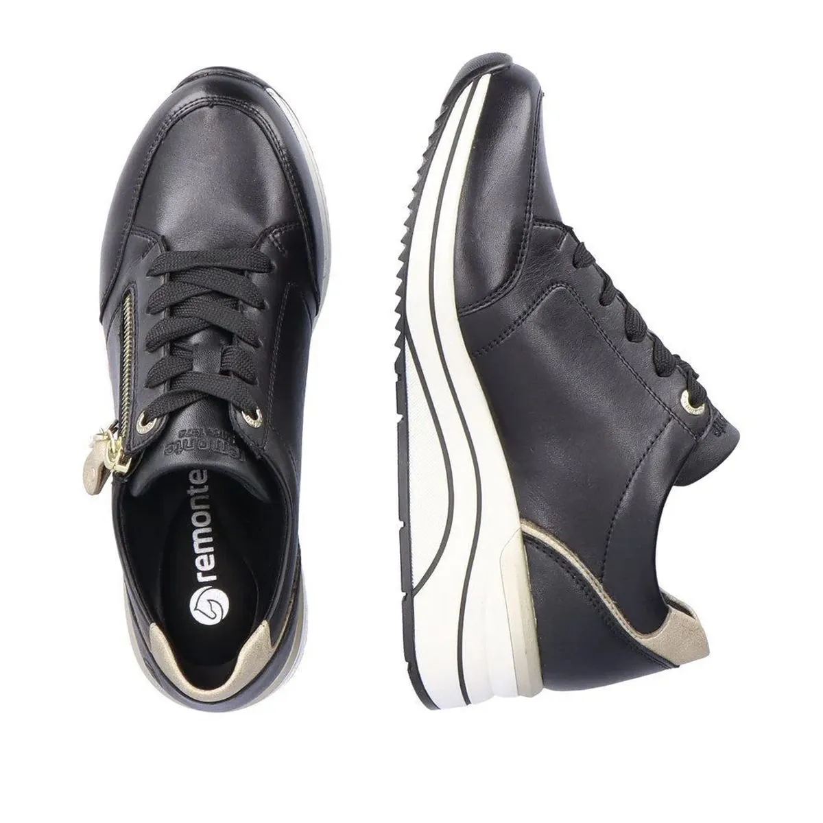 D0T03 Wedge Sneaker