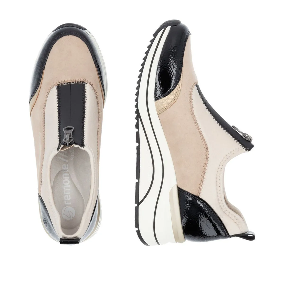 D0T08 Wedge Sneaker