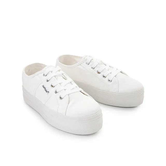 Florencia In White