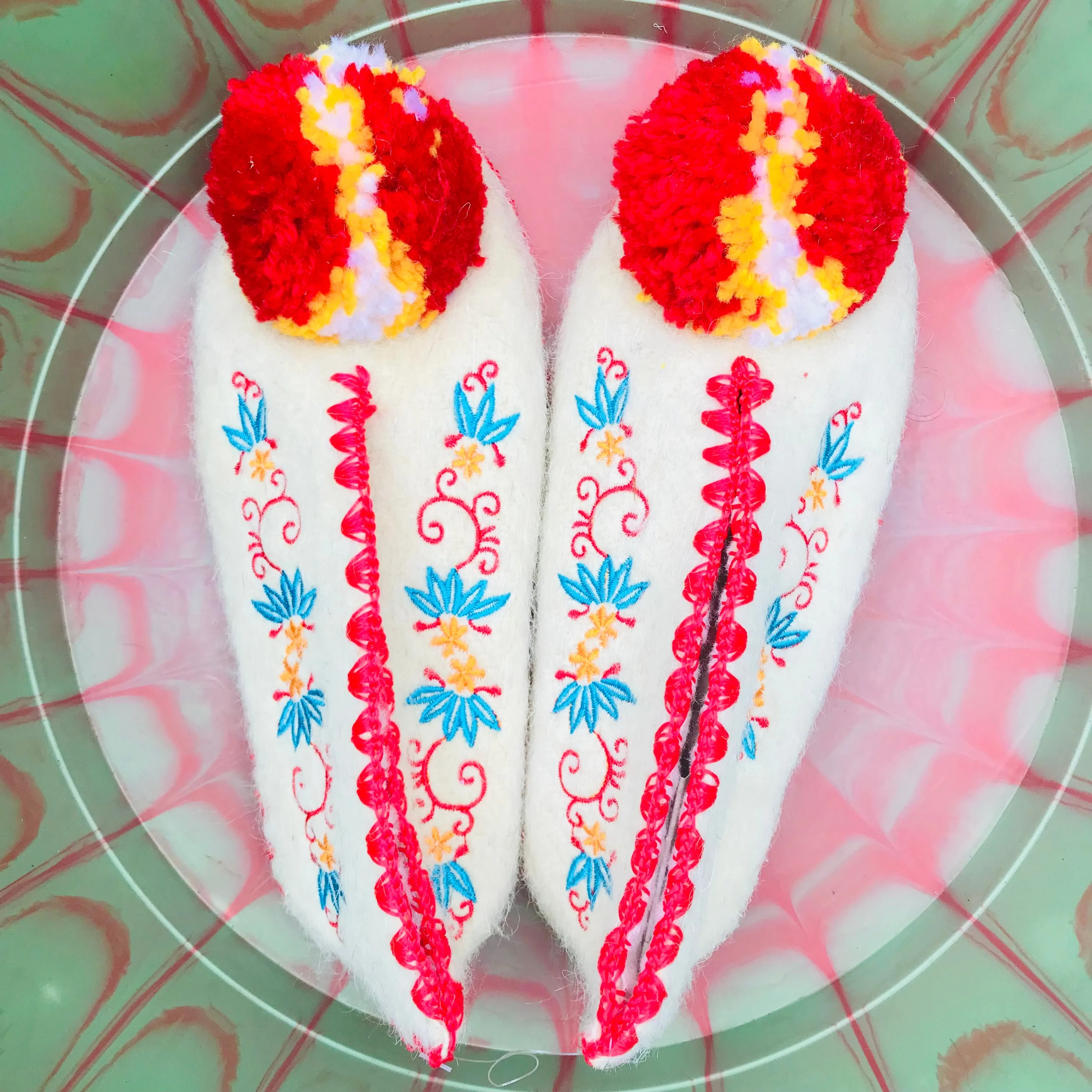 Greek pom pom slippers - size 36