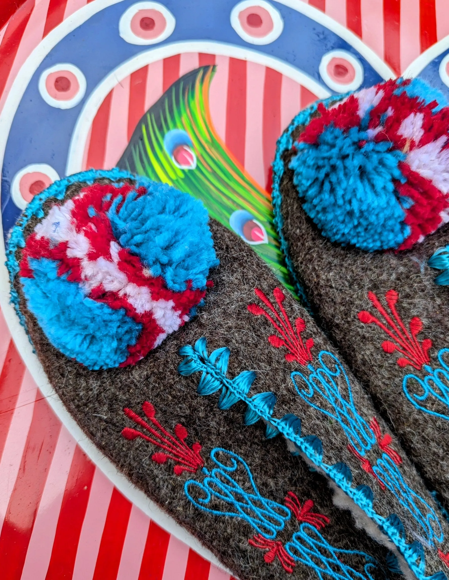 Greek pom pom slippers size 38