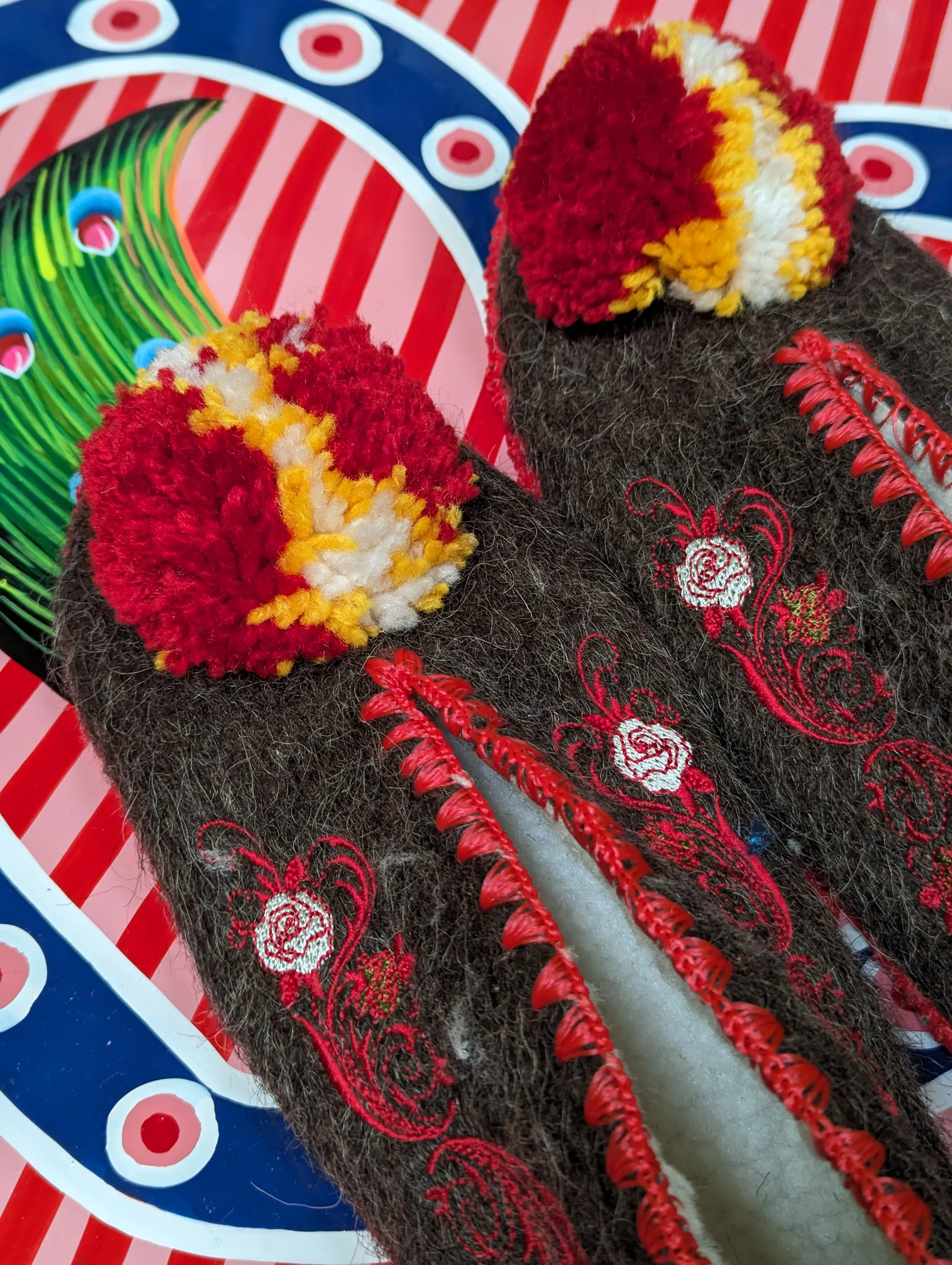 Greek pom pom slippers size 41