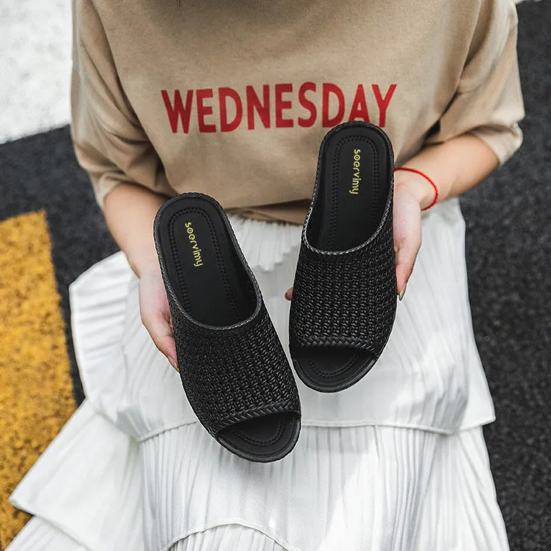 INSTOCK- Women's summer slippers with thick bottom