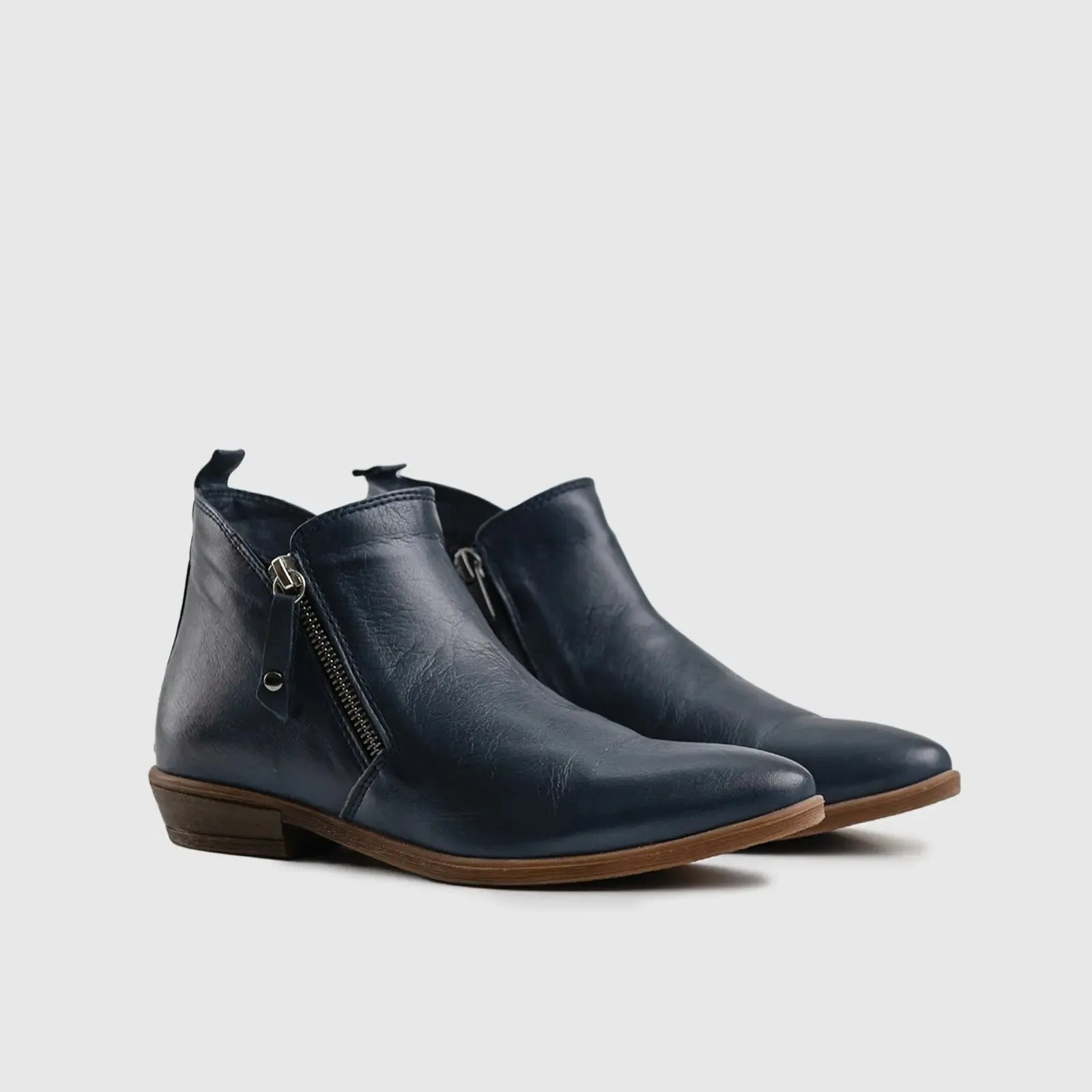 Leather Boots 242