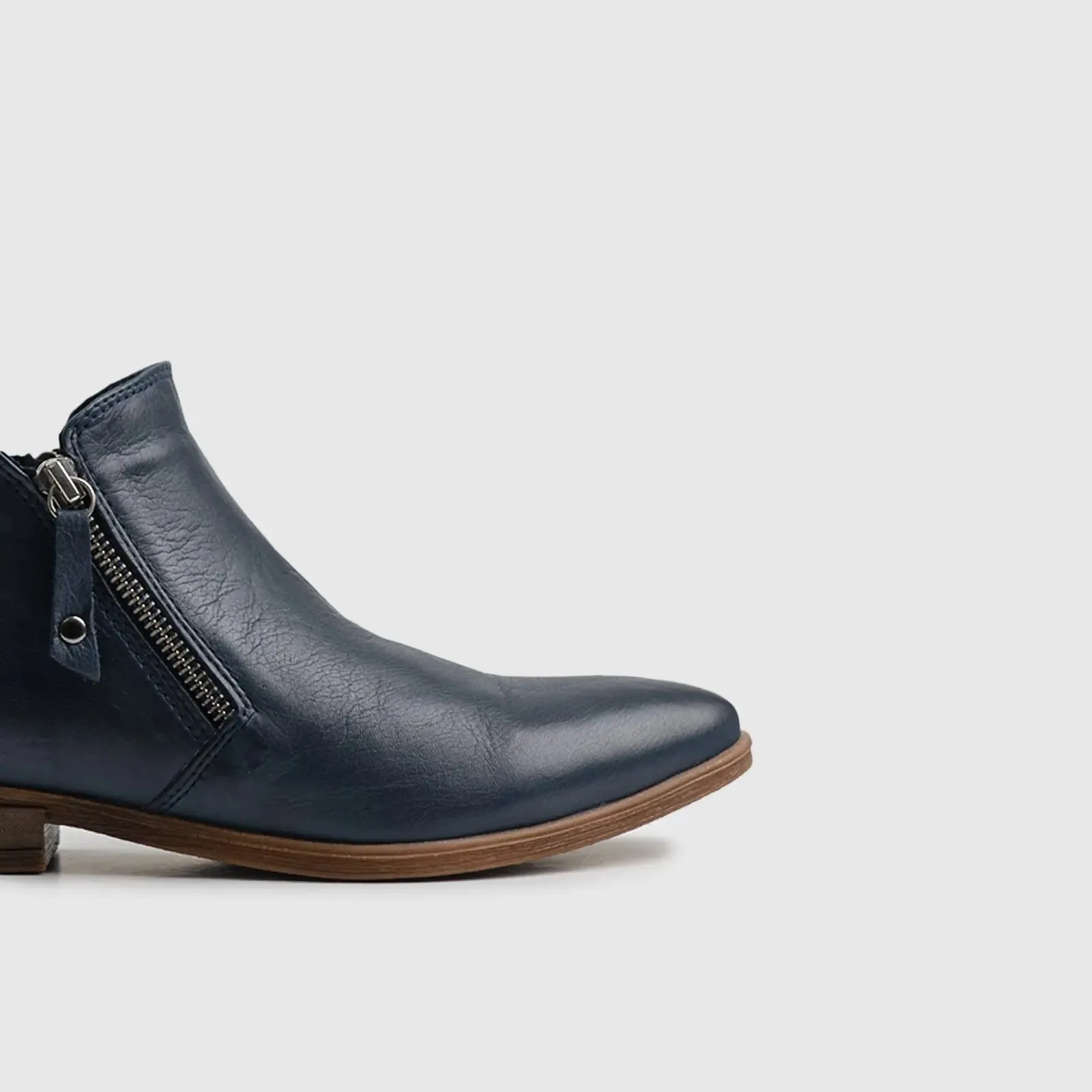 Leather Boots 242