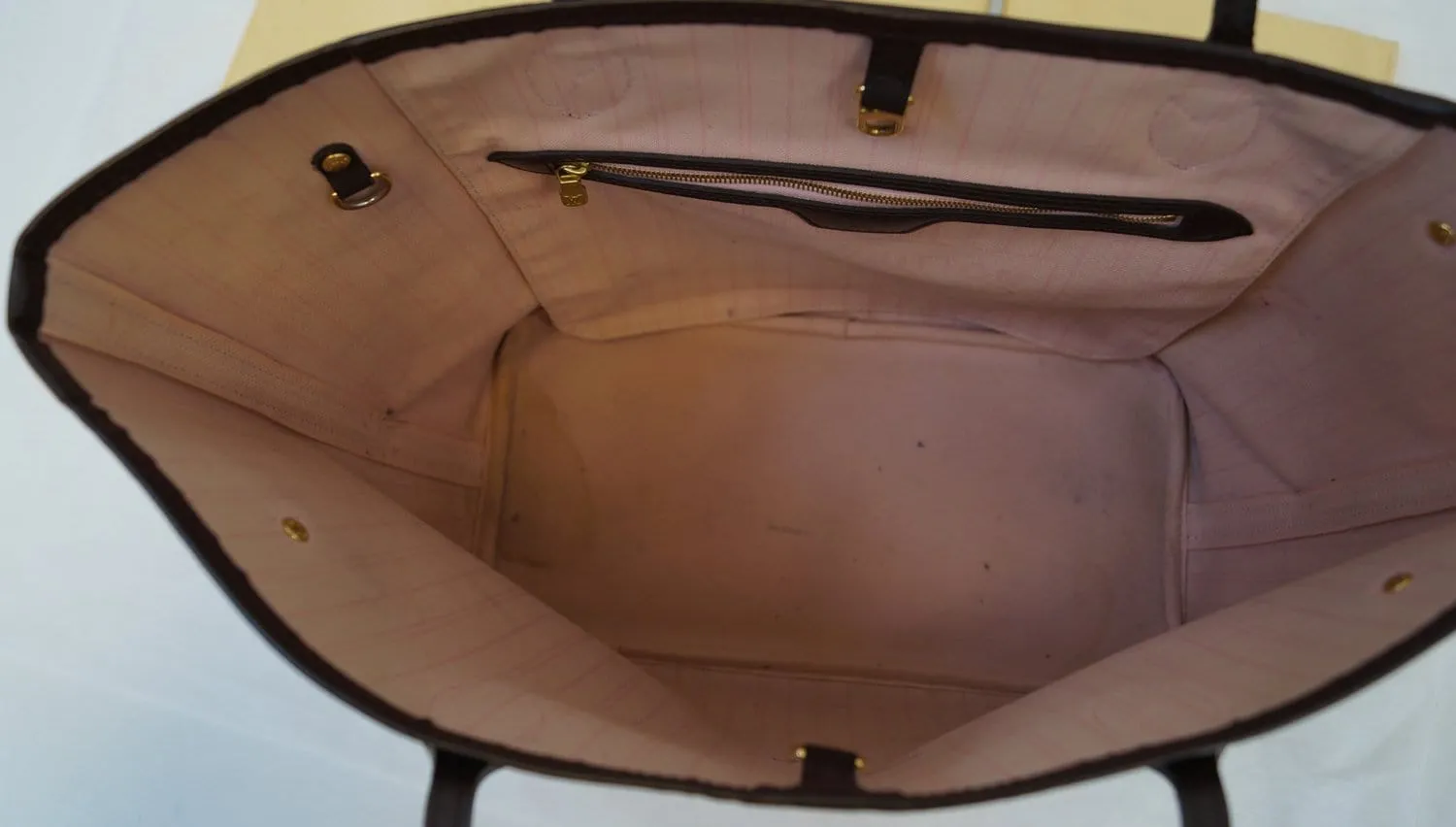 LOUIS VUITTON Neverfull MM Damier Ebene Pink Tote Bag