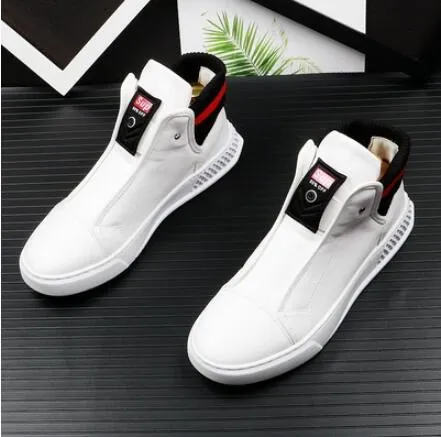 Luxury designer Men White Casual Shoes Med Round Toe British Man Trending Leisure Shoes Younger Flat Platform Street Shoe