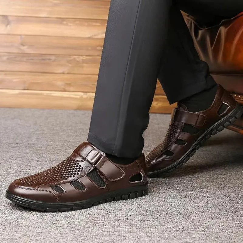Men's Holiday Fishing Hollow Out Breathable Casual Shoes