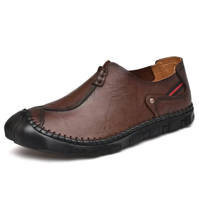 Men's Plus Size Leather Handmade Casual Leather Shoes New Fashion Lightweight Leather Shoes Men Breathable Overshoes