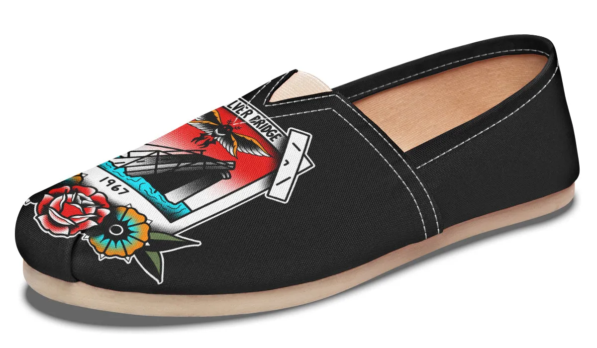 Mothman Photo Casual Shoes