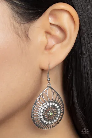 Paparazzi - Summer Sojourn - Green Earrings