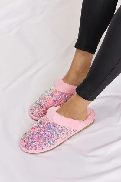 Pink Sequin Plush Round Toe Slippers