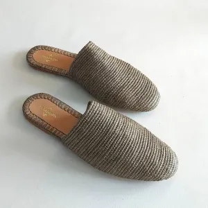 Slip On Gray