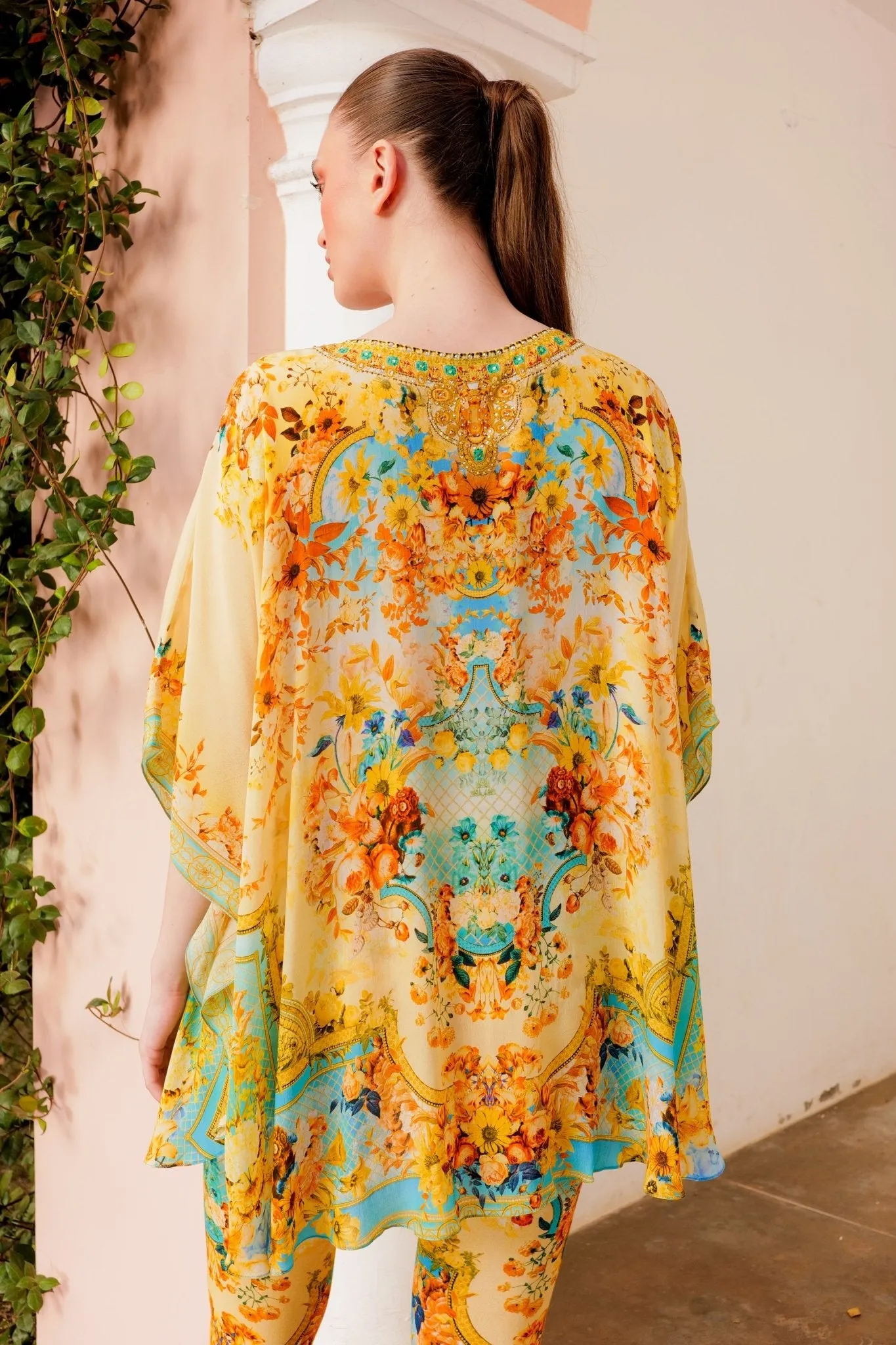 SUMMER GARDEN BUTTERFLY TOP