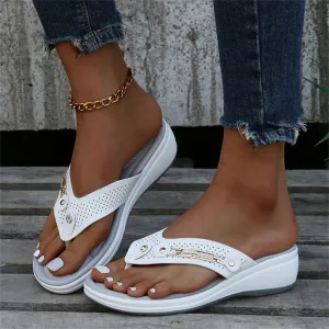 Summer Metal Buckle Celebrity Beach Slippers for Women