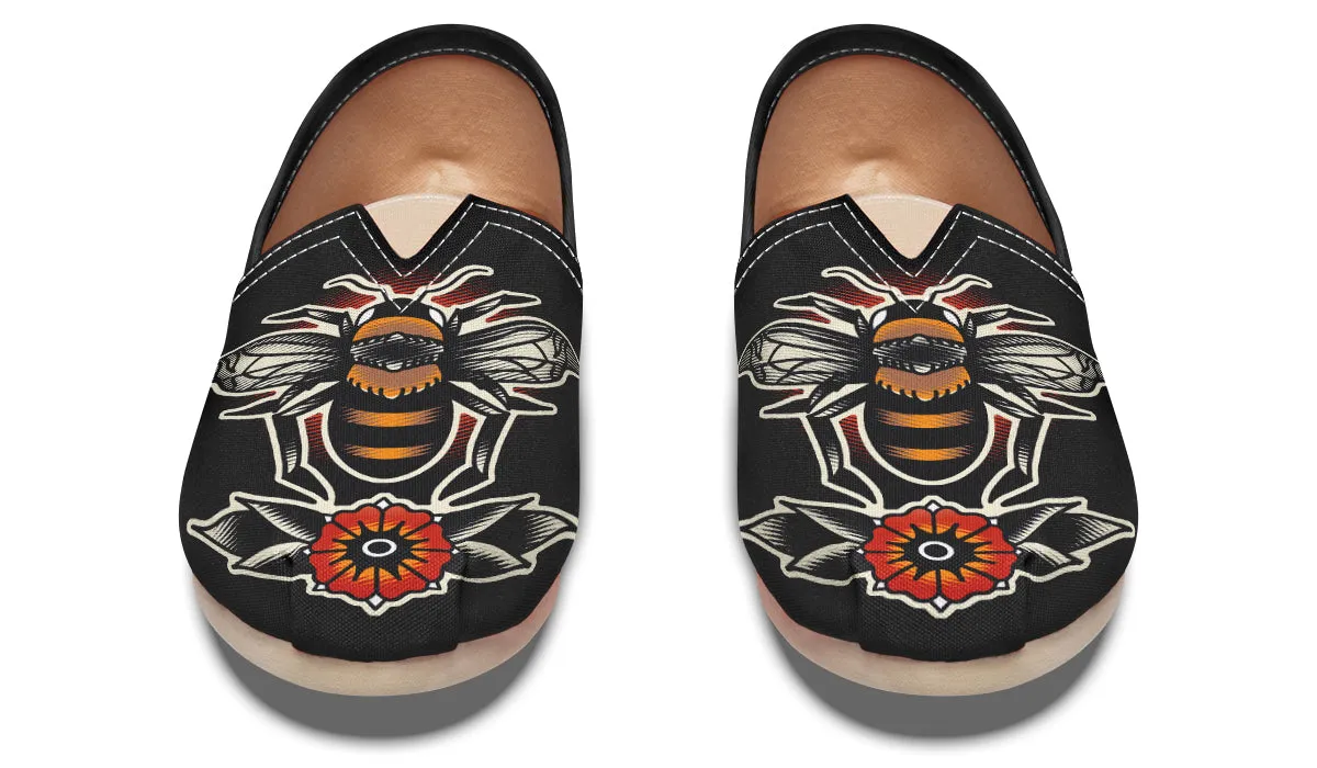 Traditional Bees Casual Shoes