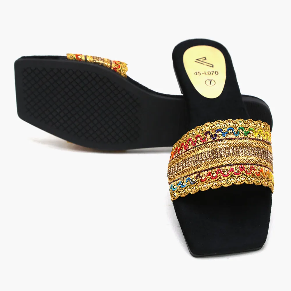 Valuable Open-Toe Slipper - Black