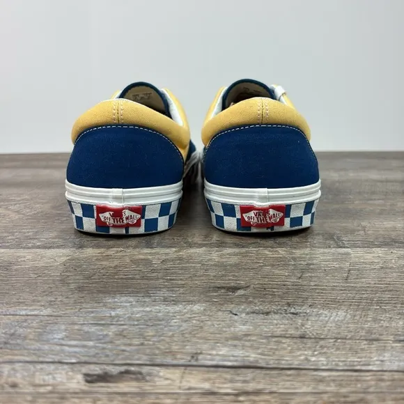 Vans Unisex Era BMX Checkerboard Skate Shoes M10.5 W12