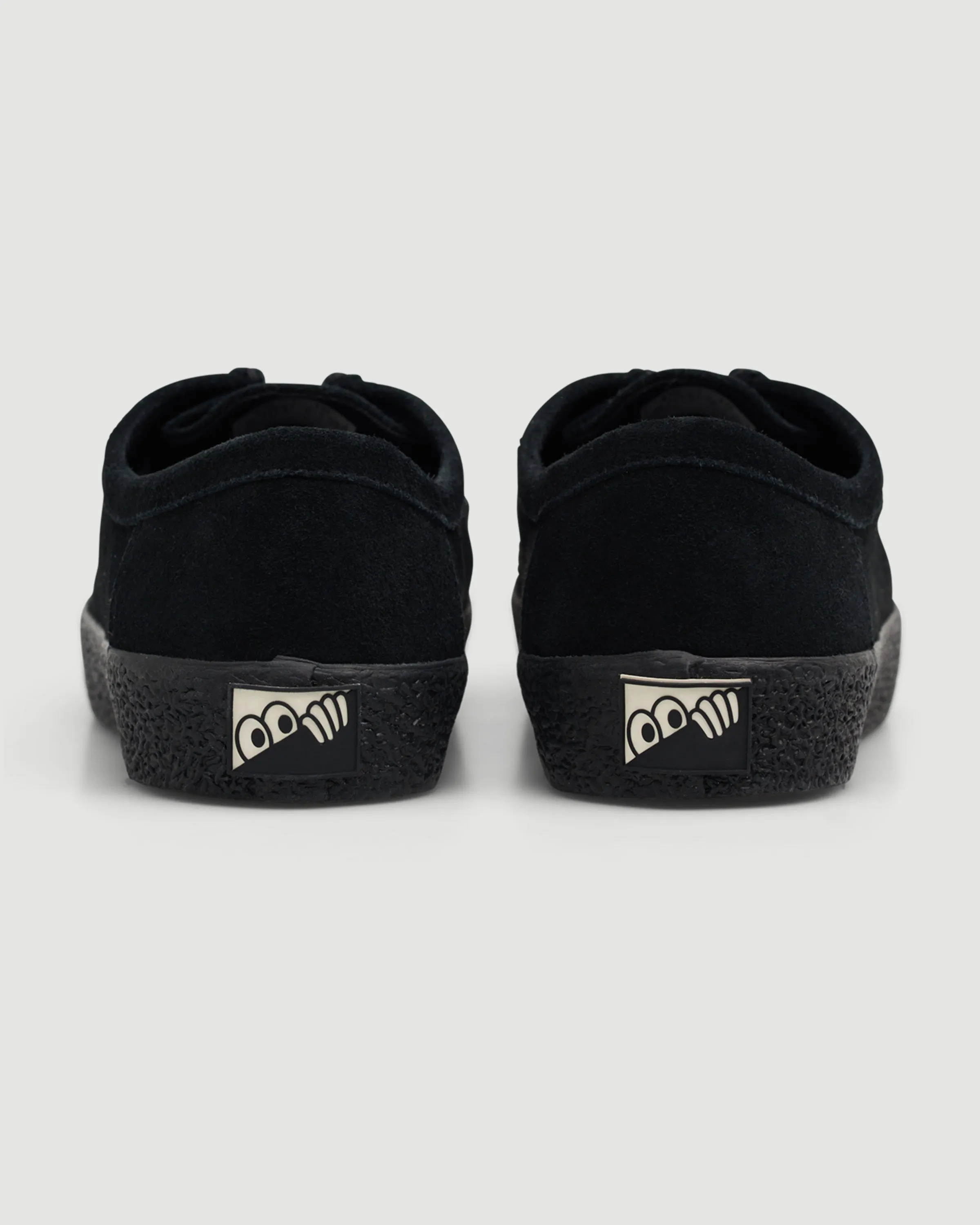 VM006 Moc Suede Black/Black