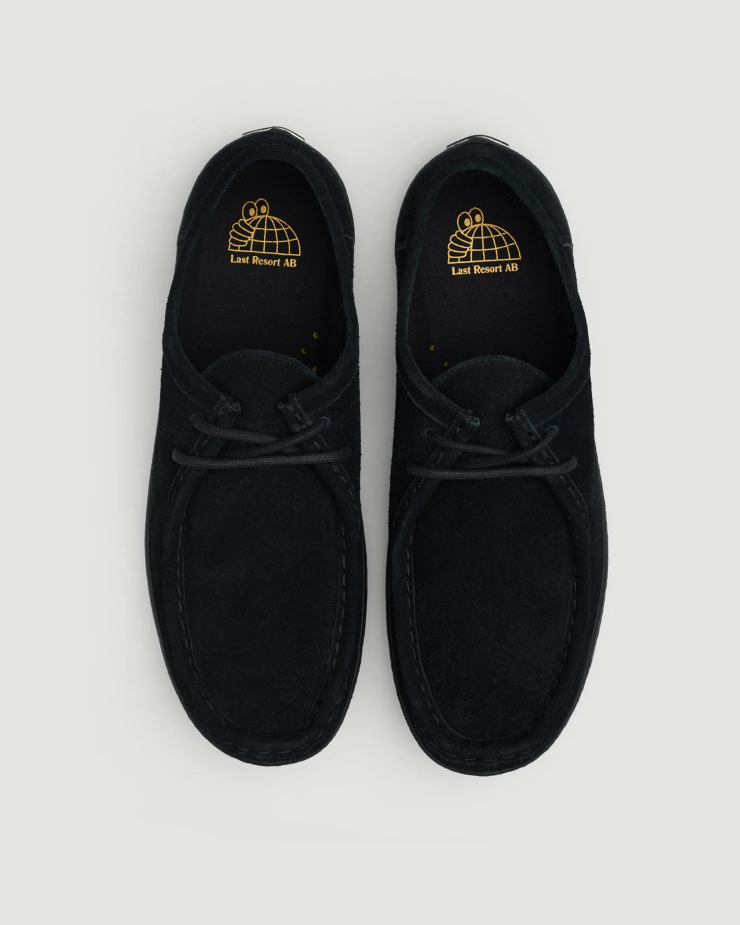 VM006 Moc Suede Black/Black