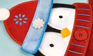 WINTER PENGUIN SEASONAL DOOR DANGLER