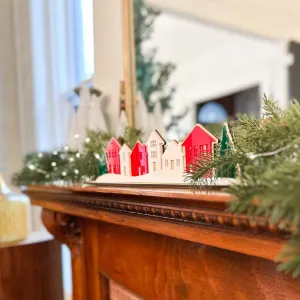 Winter Village Wood   Acrylic Table Scape