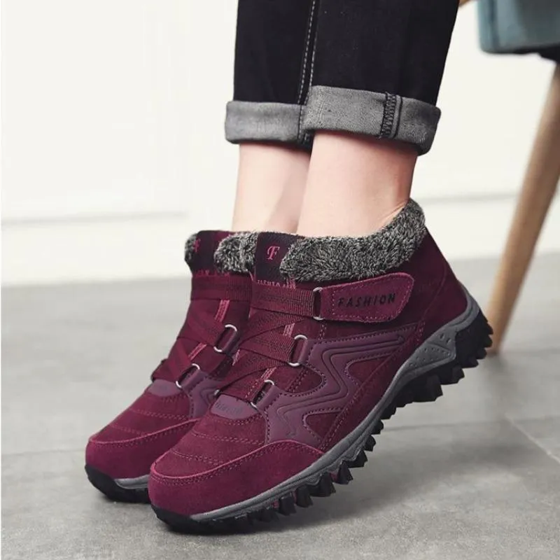Women's Nila Winter Boots with Warm Lining