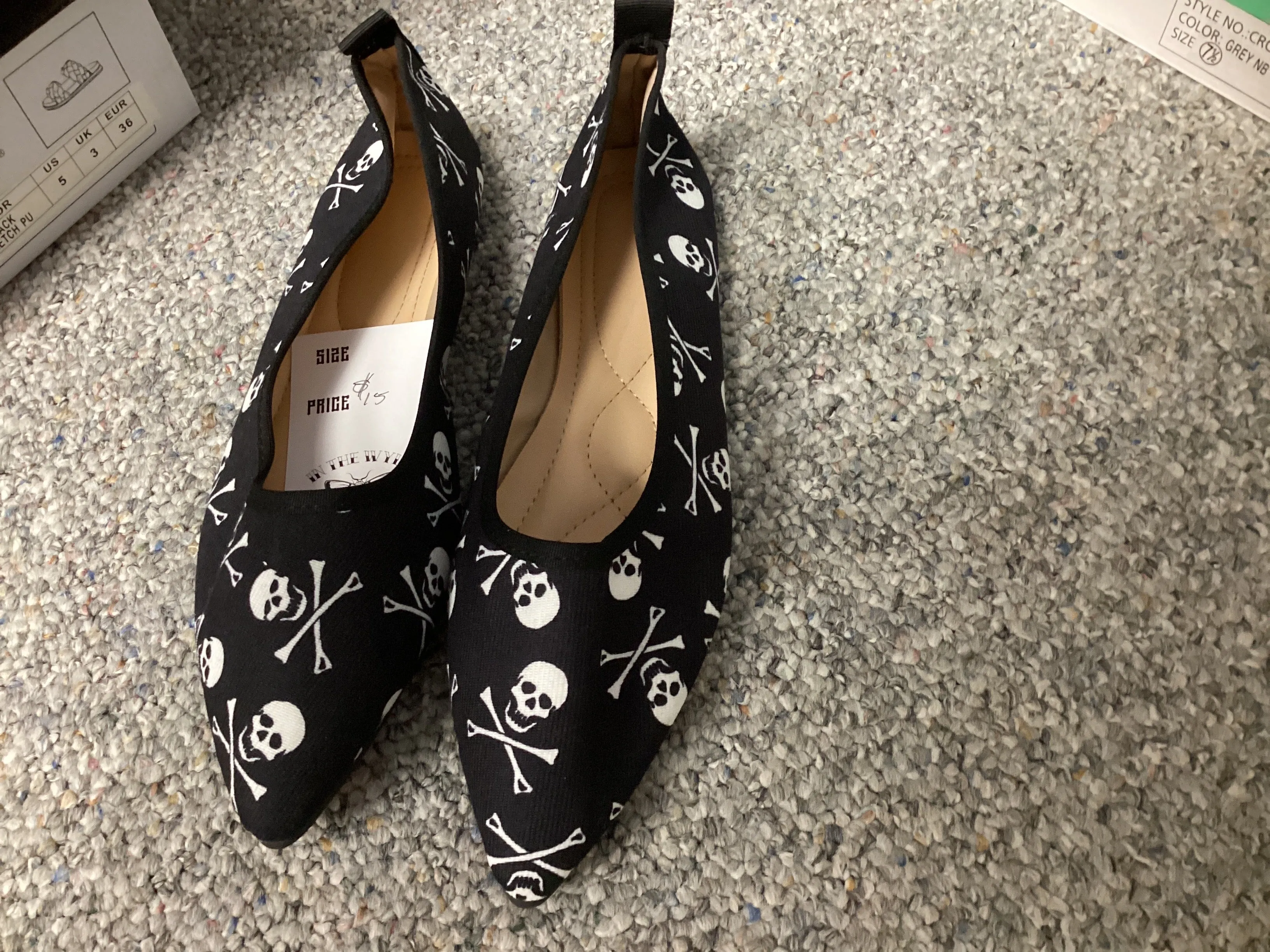 Women’s shoes