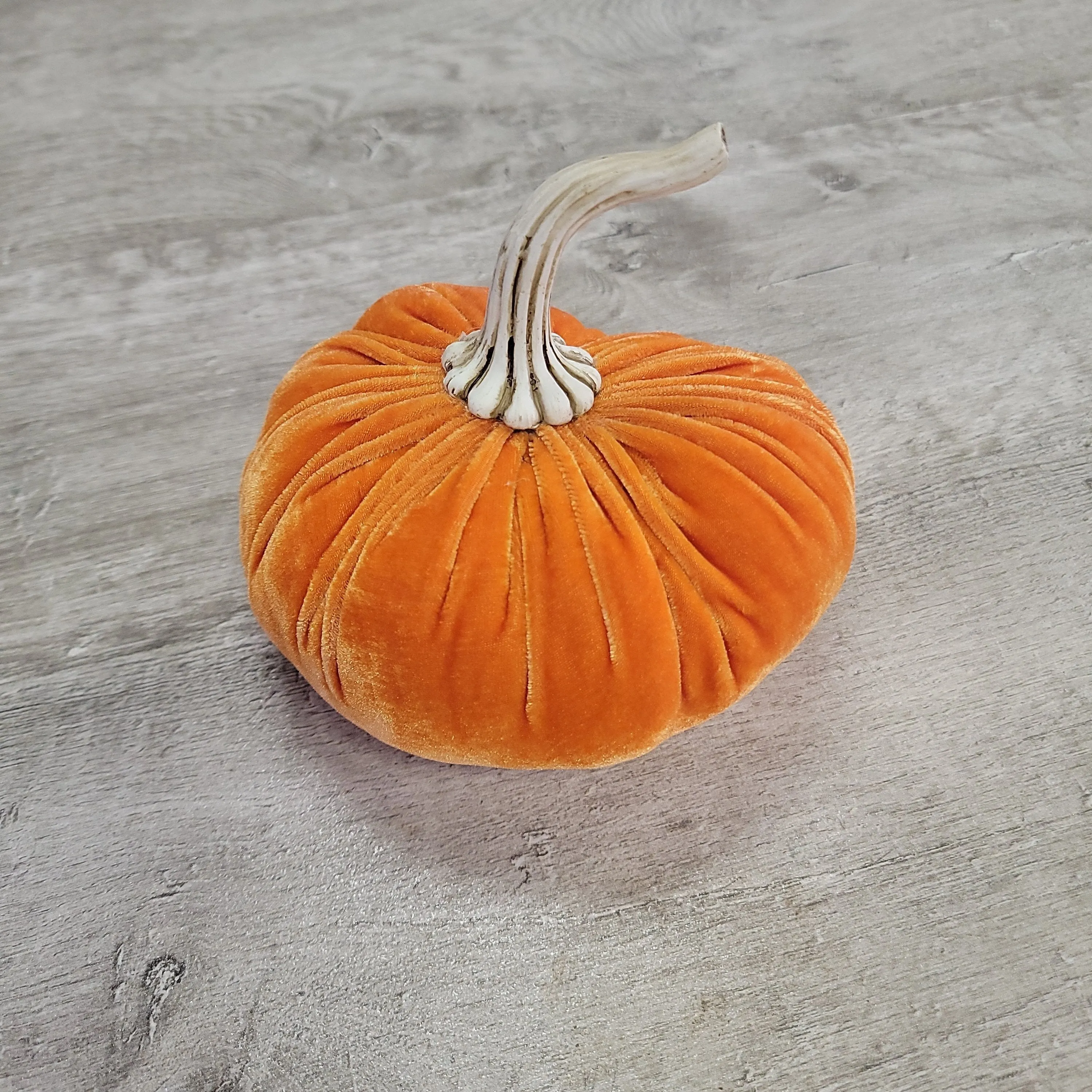 Young's Inc Velvet Covered Fall Pumpkins - Large